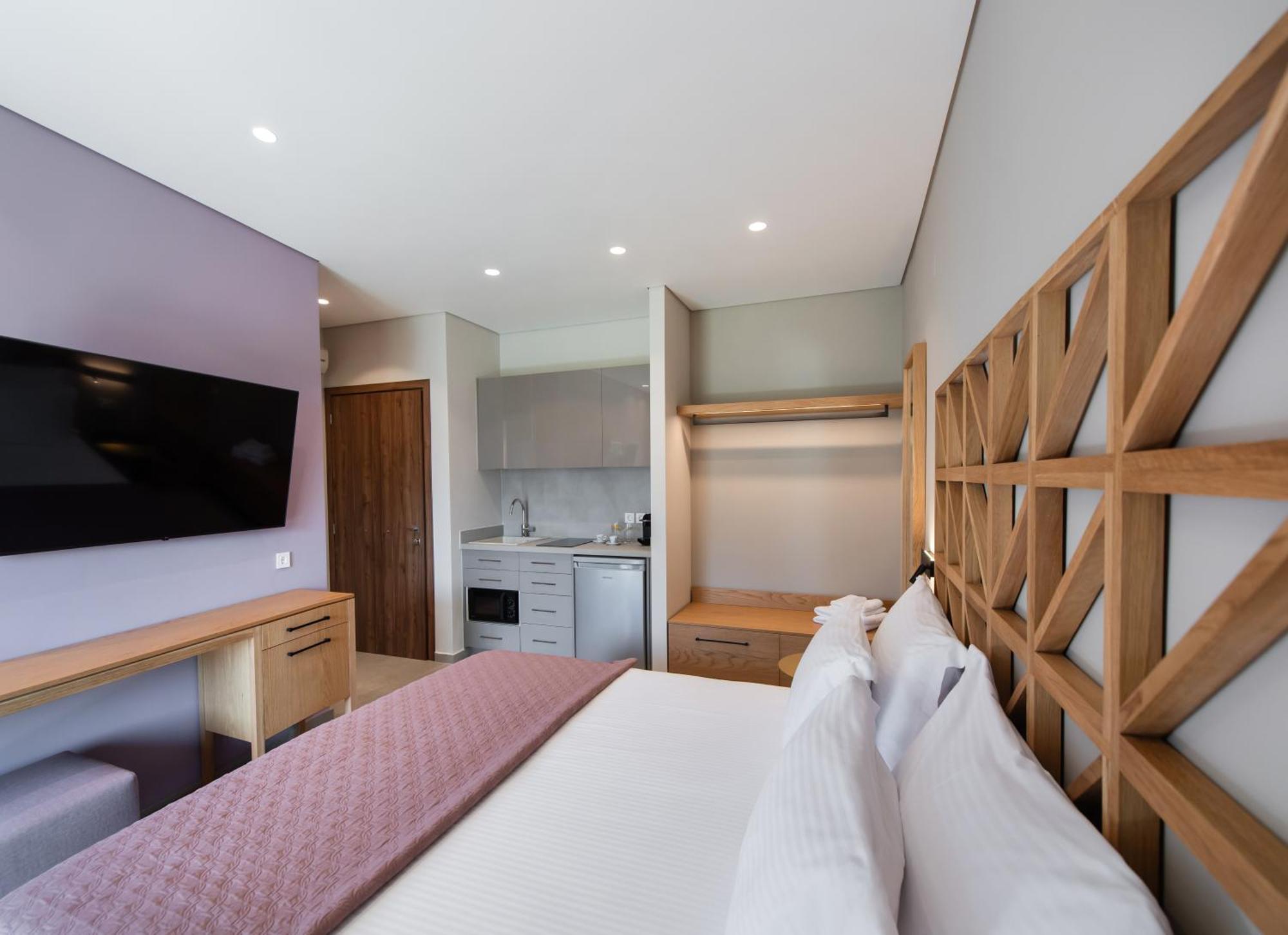 Niriton Residence Brand New Nydri Suites Exterior photo